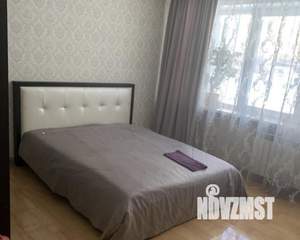 4-к квартира, вторичка, 125м2, 1/8 этаж