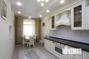 4-к квартира, вторичка, 123м2, 5/6 этаж