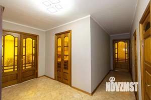 2-к квартира, вторичка, 79м2, 2/5 этаж