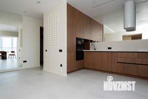 3-к квартира, вторичка, 98м2, 10/15 этаж