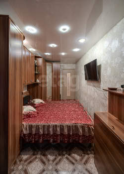 2-к квартира, вторичка, 46м2, 5/5 этаж