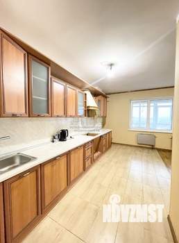 3-к квартира, вторичка, 106м2, 8/9 этаж