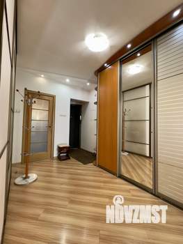 2-к квартира, вторичка, 93м2, 2/5 этаж