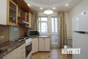 4-к квартира, вторичка, 74м2, 6/9 этаж