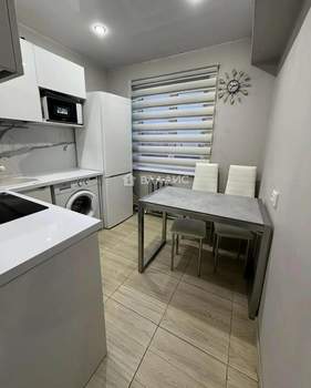 2-к квартира, вторичка, 42м2, 5/5 этаж