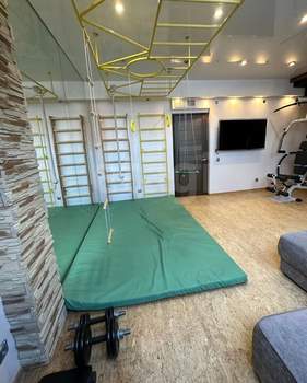 4-к квартира, вторичка, 147м2, 8/8 этаж