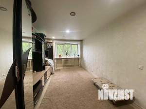 2-к квартира, вторичка, 43м2, 1/4 этаж