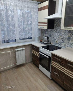 2-к квартира, вторичка, 43м2, 1/5 этаж