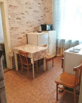 2-к квартира, вторичка, 43м2, 3/4 этаж