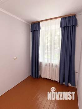 2-к квартира, вторичка, 45м2, 1/4 этаж