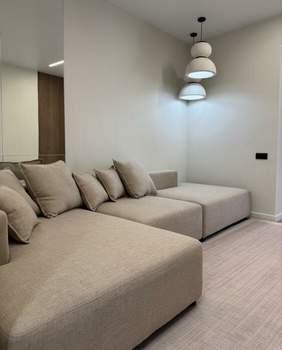 3-к квартира, вторичка, 98м2, 10/15 этаж