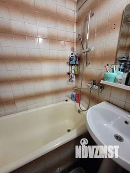 3-к квартира, вторичка, 68м2, 1/5 этаж