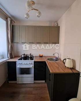 2-к квартира, вторичка, 42м2, 4/4 этаж