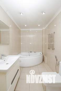 3-к квартира, вторичка, 131м2, 1/6 этаж