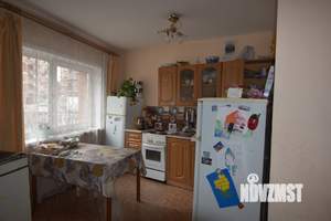 2-к квартира, вторичка, 58м2, 1/16 этаж