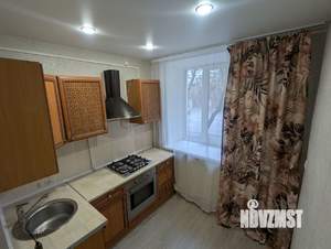 2-к квартира, вторичка, 41м2, 1/4 этаж