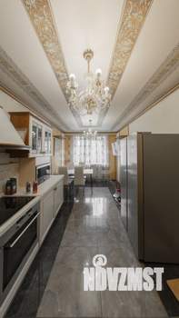 3-к квартира, вторичка, 173м2, 3/6 этаж