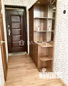 2-к квартира, вторичка, 44м2, 1/5 этаж