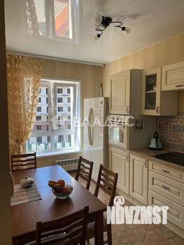 2-к квартира, вторичка, 63м2, 4/16 этаж