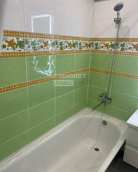 2-к квартира, вторичка, 57м2, 1/4 этаж