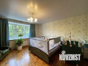 5-к квартира, вторичка, 200м2, 3/3 этаж