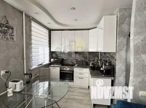 2-к квартира, вторичка, 42м2, 1/5 этаж