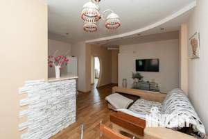 3-к квартира, вторичка, 70м2, 4/10 этаж