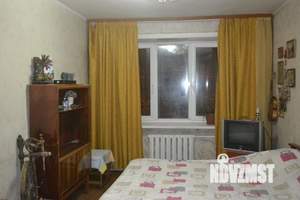 4-к квартира, вторичка, 111м2, 2/4 этаж