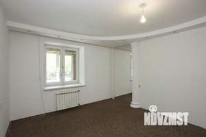 2-к квартира, вторичка, 54м2, 1/5 этаж