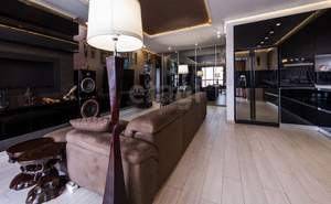 4-к квартира, вторичка, 140м2, 16/16 этаж