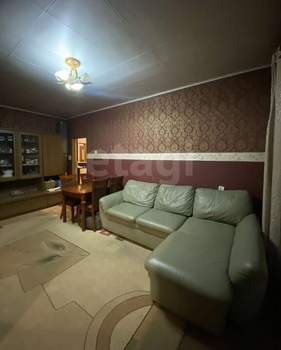 4-к квартира, вторичка, 61м2, 5/5 этаж