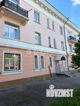 4-к квартира, вторичка, 92м2, 2/3 этаж