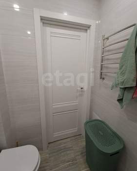 1-к квартира, вторичка, 42м2, 4/4 этаж