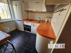 3-к квартира, вторичка, 58м2, 2/4 этаж
