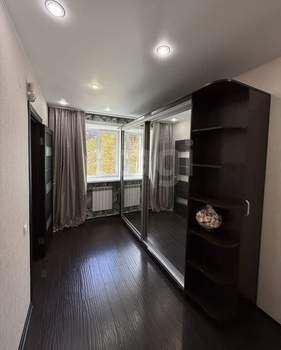 2-к квартира, вторичка, 43м2, 3/5 этаж