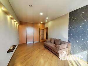 2-к квартира, вторичка, 65м2, 6/9 этаж