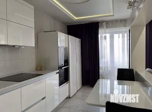 2-к квартира, вторичка, 77м2, 7/13 этаж