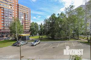 1-к квартира, вторичка, 42м2, 2/18 этаж