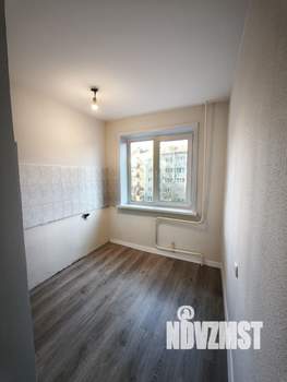 2-к квартира, вторичка, 42м2, 2/5 этаж