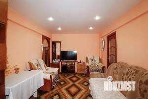 3-к квартира, вторичка, 49м2, 4/5 этаж