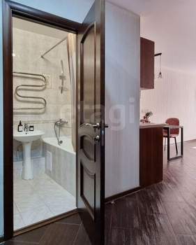 Студия квартира, вторичка, 32м2, 4/10 этаж