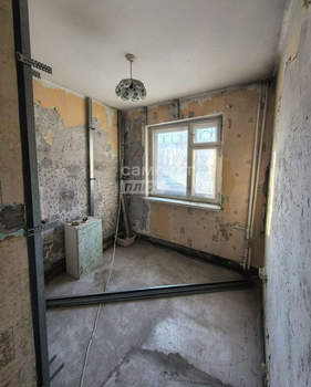 3-к квартира, вторичка, 58м2, 1/4 этаж