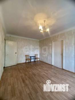 4-к квартира, вторичка, 64м2, 5/5 этаж