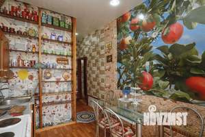 2-к квартира, вторичка, 61м2, 2/2 этаж