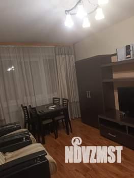 3-к квартира, вторичка, 58м2, 1/4 этаж