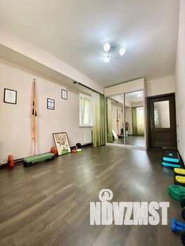 2-к квартира, вторичка, 73м2, 1/9 этаж