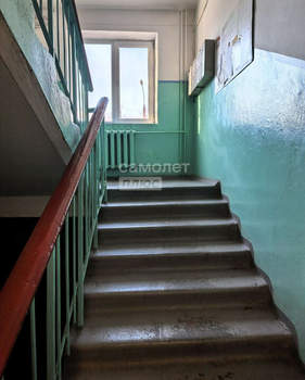 3-к квартира, вторичка, 58м2, 1/4 этаж