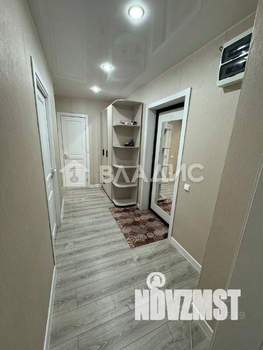 2-к квартира, вторичка, 53м2, 1/3 этаж