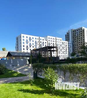 2-к квартира, вторичка, 63м2, 1/9 этаж