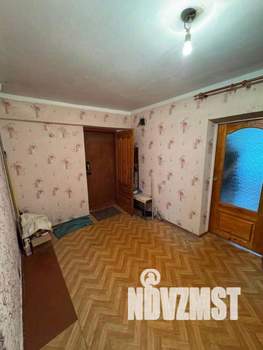 3-к квартира, вторичка, 64м2, 2/6 этаж